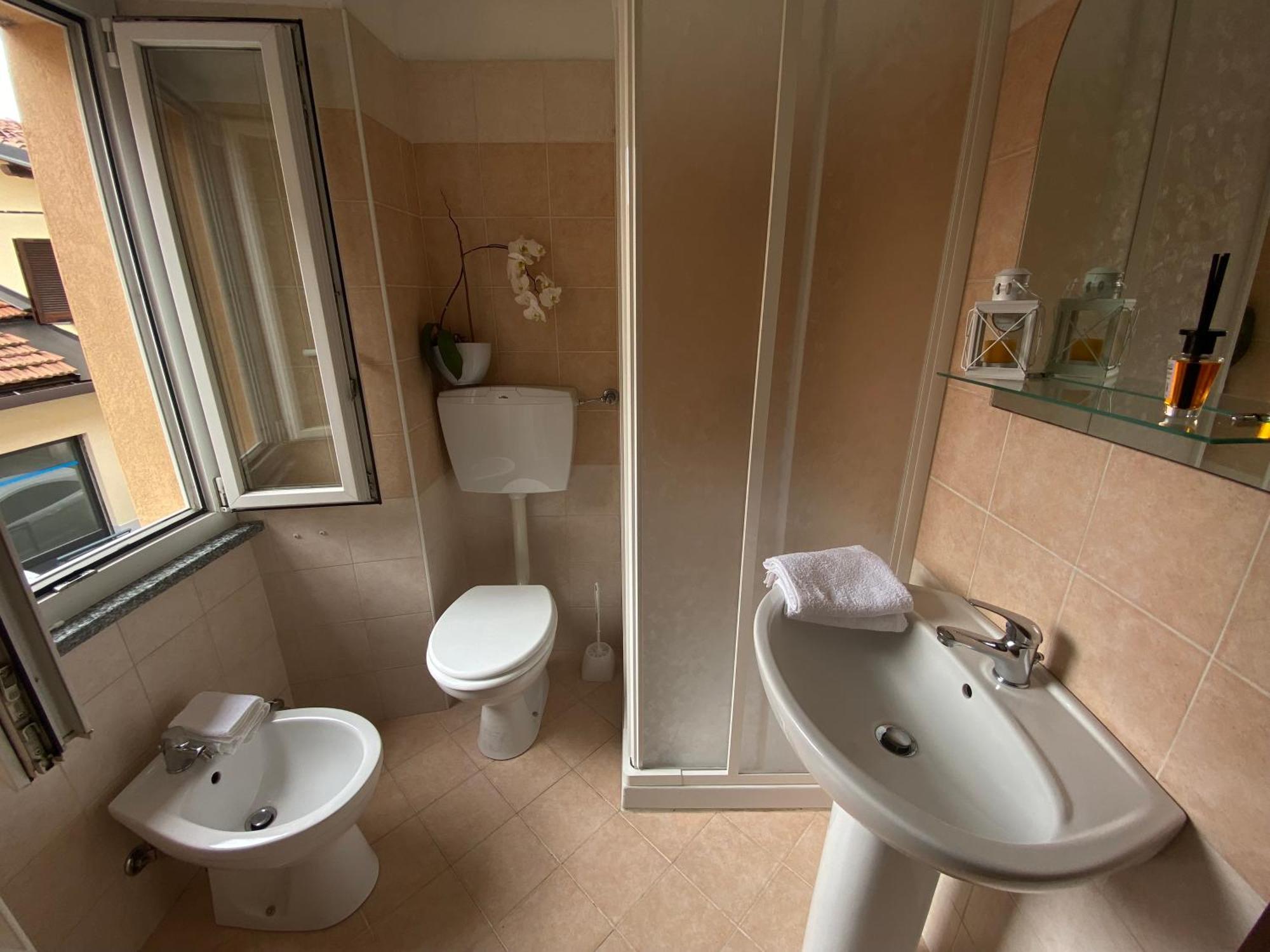 Quick Home - Interno 45 Biella Habitación foto